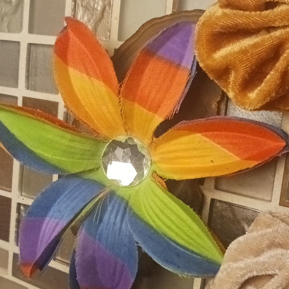 Hair Piece set of 3-$5 add on - Picture 2 of 3